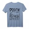 Mieze Katze POSITIV AUF MÜDE GETESTET - Lustiges Schlaf T-Shirt für Katzenliebhaber & Morgenmuffel