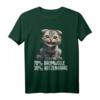 Lustiges Katzen Spruch T-Shirt mit Katzenhaaren – Perfektes Geschenk für Katzenliebhaber, Katzenmamas & Papas zu Weihnachten oder Geburtstag