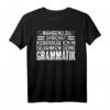 Während Du Sprichst Korrigiere In Gedanken Deine Grammatik T-Shirt – Lustiges Geschenk für Lehrer, Sprachliebhaber und Humorvolle Anlässe