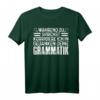 Während Du Sprichst Korrigiere In Gedanken Deine Grammatik T-Shirt – Lustiges Geschenk für Lehrer, Sprachliebhaber und Humorvolle Anlässe