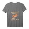 Schottisches Hochlandrind Kuh T-Shirt mit V-Ausschnitt – Lustiges & Cooles Geschenk für Landwirte, Züchter & Kuh-Liebhaber zu Geburtstag oder Weihnachten