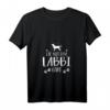 Labrador Mama T-Shirt mit lustigem Hundespruch 'Die mit dem Labbi geht' - Damen V-Ausschnitt, ideales Geschenk für Hundeliebhaberinnen