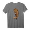 Löwe kommt aus Kleidung Kinder Geschenk Outfit - Lustiges Löwe T-Shirt für Damen, Herren & Kinder, ideales Geburtstags- & Weihnachtsgeschenk