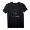 Damen Mops T-Shirt mit Spruch - Die mit dem Mops geht - Perfekt für Hundespaziergänge, Gassi, Hundeschule & als Geschenk für Hundeeltern