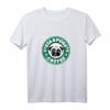 Kaffeeliebhaber T-Shirt mit Mops - Klassisch geschnitten, doppelt genähter Saum, perfekt für Kaffeefans und Hundeliebhaber