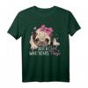 Just a Girl Who Loves Pugs - Süßes Mops T-Shirt für Hundeliebhaber, Mops Mama & Papa, Perfekt als Geschenk zu Weihnachten & Geburtstag