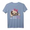 Just a Girl Who Loves Pugs - Süßes Mops T-Shirt für Hundeliebhaber, Mops Mama & Papa, Perfekt als Geschenk zu Weihnachten & Geburtstag