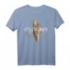 Designershirt Nebula mit Steinen und Notosign Typografie - Exklusives, dunkles Nebel T-Shirt für kreative, selbstbewusste und extrovertierte Persönlichkeiten