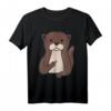 Genervter Otter zeigt Mittelfinger - Handgezeichnetes Comicstyle T-Shirt für Natur- und Tierliebhaber, Wanderer & Morgenmuffel