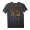 Mein Herz schlägt Schlager T-Shirt – Buntes Regenbogen Design für Festivals, Partys & Fans, Perfekt als Geschenk für Schlager- und LGBT-Fans