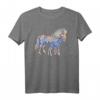 Pferde Motiv Pferd Reiten Tiermotiv Reitsport T-Shirt - Klassisch geschnitten mit doppeltem Saum für Reitsportfans