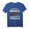 Unterschätze nie eine Frau mit Trakehner Pferd T-Shirt – Lustiges Pferde Design für Pferdeliebhaber, Reiter und Enthusiasten als Geschenk zum Geburtstag oder Weihnachten
