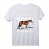 Unterschätze nie eine Frau mit Trakehner Pferd T-Shirt – Lustiges Pferde Design für Pferdeliebhaber, Reiter und Enthusiasten als Geschenk zum Geburtstag oder Weihnachten