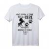 Es war einmal ein Mädchen, das Pferde und Hunde liebte - Lustiges Tierliebhaber T-Shirt mit Pfotenabdruck und Pferdemotiv