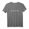 Riesling EKG Herzschlag Heartbeat Puls Wein Sekt Geschenk T-Shirt – Lustiges Weinliebhaber Design für Geburtstag, Muttertag, Vatertag & Weihnachten