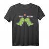 Dinosaurier Hug me T-Shirt – Lustiges Dino-Design mit Umarmungsspruch für Dinosaurier-Fans, Freunde und Tierliebhaber