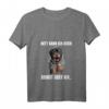 Damen Rottweiler T-Shirt mit Kaffee Spruch - Lustiges Hundemotiv für Morgenmuffel, Büro, Homeoffice & Geburtstagsgeschenk