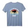 Schaf-T-Shirt | Das Leben ist besser mit Schafen - Perfektes Geschenk für Tierliebhaber, Weihnachten & Geburtstag