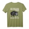 Lustiges Schaf T-Shirt mit Spruch - Das schwarze Schaf hat die geilste Wolle für Tierliebhaber & Humor-Fans