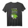 I'm The Green Sheep Of The Family T-Shirt - Lustiges Tierdesign für Umweltbewusste, Veganer & Naturschützer, Perfekt für St. Patrick's Day, Fasching & Karneval