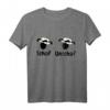Lustiges Schaf T-Shirt - Humorvolles Geburtstagsgeschenk für Fotografen, Landwirte und Kinder, Unisex Kuschel Shirt