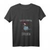 Damen T-Shirt 'Ich Geh Dann Mal Stricken Häckeln' mit Schaf Motiv – Perfekt für Strickfans, Näherinnen & als Geschenk zum Geburtstag oder Weihnachten