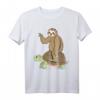 Faultier reitende Schildkröte T-Shirt – Lustig, faul und langsam – Perfektes Geschenk für Familie, Weihnachten, Halloween & Thanksgiving