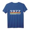 Vintage Retro Streifen 1977 - 43. Geburtstag Geschenk Jahr der Schlange T-Shirt