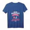 Damen Never Underestimate A Woman With Snails Geschenk Schnecken T-Shirt mit V-Ausschnitt – Lustiges Tiermotive Shirt für Schneckenliebhaberinnen