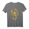 Goldenes Skorpion Sternzeichen T-Shirt mit Goldfolie – Stylisches Tier- und Astrologie-Design für Skorpion-Geborene