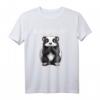 Stinktier zum Kuscheln T-Shirt – Süßes Tiermotiv für Kinder, Damen und Herren als Geschenkidee für Tierliebhaber