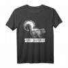 Fart Squirrel Funny Skunk T-Shirt - Lustiges Tiermotiv für Tierliebhaber & Humorfreunde