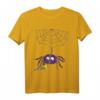 Lustiges lila Spinne mit Laubbläser T-Shirt – Humorvolles Tier- und Gartenarbeit-Shirt für Spinnenliebhaber, Satire-Fans und Menschen mit Arachnophobie