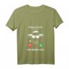 Damen Kuh T-Shirt mit V-Ausschnitt - Landwirt Geschenk für Bauern, Tierliebhaber & Traktorfans mit Spruch 'Meine Kühe rufen an'