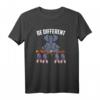 Tiere Meditieren Fledermäuse & Elefant sind be different T-Shirt – Lustiges, individuelles Design für Yoga, Meditation und besondere Geschenke