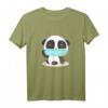 Süßer Panda mit Mundschutz T-Shirt – Geschenk für Tierliebhaber, Unterstützer des Tierschutzes & Masken-Fans