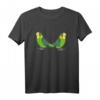 Buntes Wellensittich Vogel T-Shirt mit zwei Vögeln – Farbenfrohes Motiv für Vogelliebhaber und Sittichfans