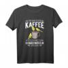 Kanarienvogel Vor Dem Ersten Kaffee T-Shirt – Lustiges Design für Vogelliebhaber und Kaffeegenießer