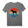Weimaraner Dog Shirt Retro Vintage 70s 80s - Classic Old School Dog Graphic Tee for Dog Lovers & Gifts on Mother's & Father's Day