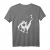 Heulender Wolf T-Shirt mit Wolfsmotiv und Mondschein - Perfektes Geschenk für Wolf-Liebhaber und Naturfans