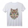 Geometric Wolf T-Shirt – Buntes Wildtier-Design für Tierliebhaber, Jäger & Naturliebhaber, Perfekt als Geschenk bei Geburtstagen & Weihnachten
