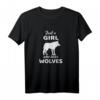 Just A Girl Who Loves Wolves - Geschenk T-Shirt für Wolfsfans und Tierliebhaberinnen