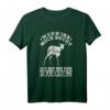 Wenn ihr mich sucht ich bin bei den Ziege T-Shirt – Lustiges Tiermotiv für Tierliebhaber, Bauern & Landwirte als Geschenk zu Weihnachten & Geburtstag